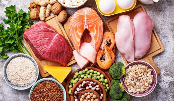 Những loại thức ăn nên tránh cho người bị tăng huyết áp