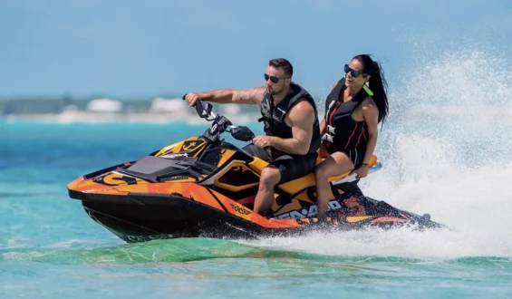 Những điều cần chú ý khi chơi các môn thể thao dưới nước