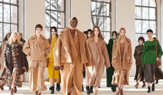 Xu Hướng Thời Trang Năm 2025: Tinh Tế và Cá Nhân Hóa